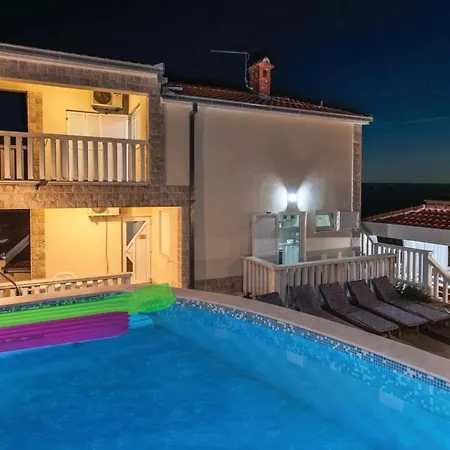 Сasa de vacaciones Stephany By Interhome Zaglavice
